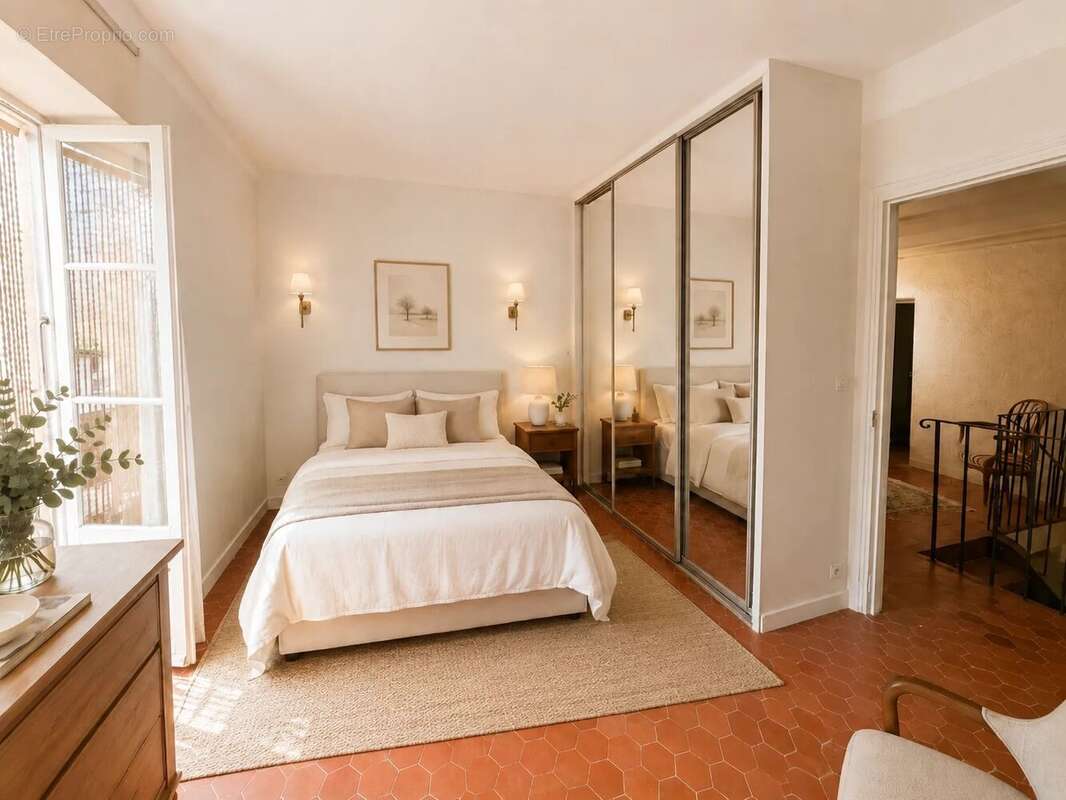 Appartement à SAINT-JEANNET