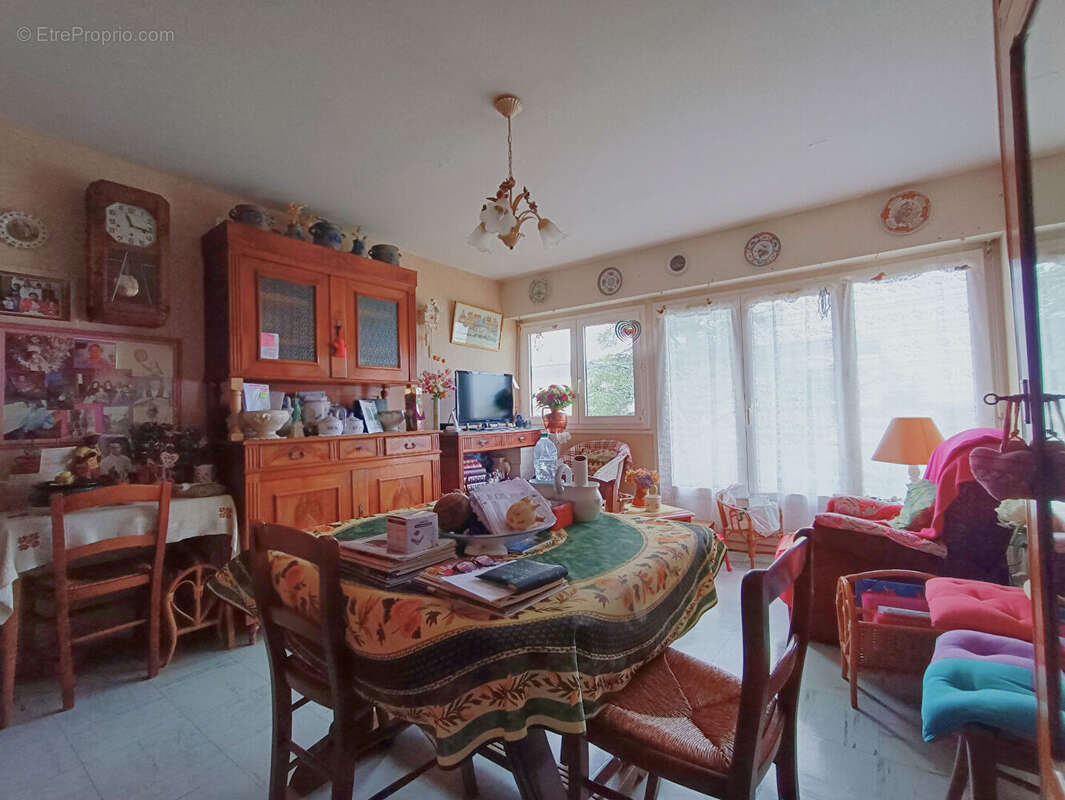 Appartement à COGNAC