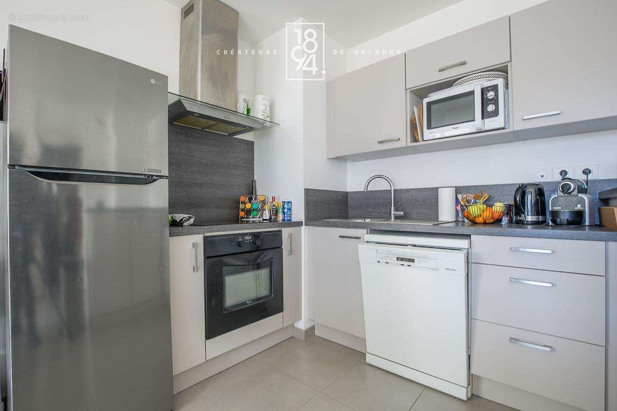 Appartement à MARSEILLE-11E