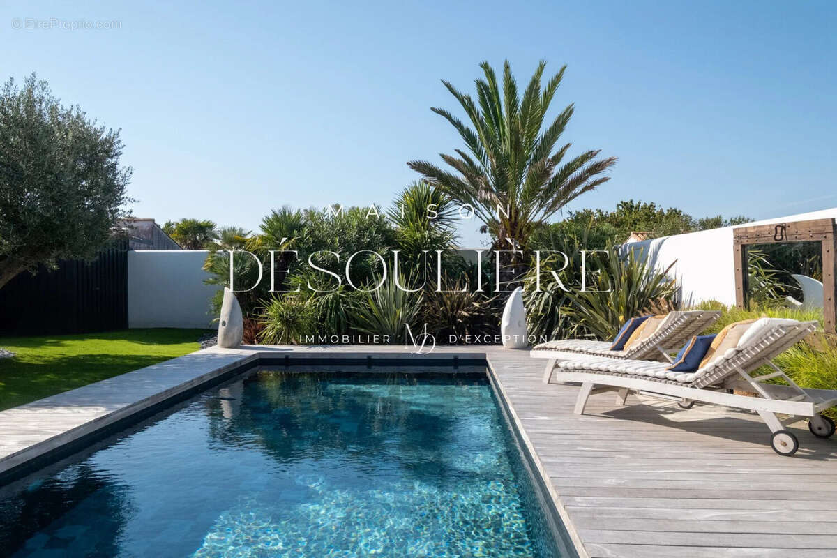 Maison 200 m² à Rivedoux-Plage  - photo 3