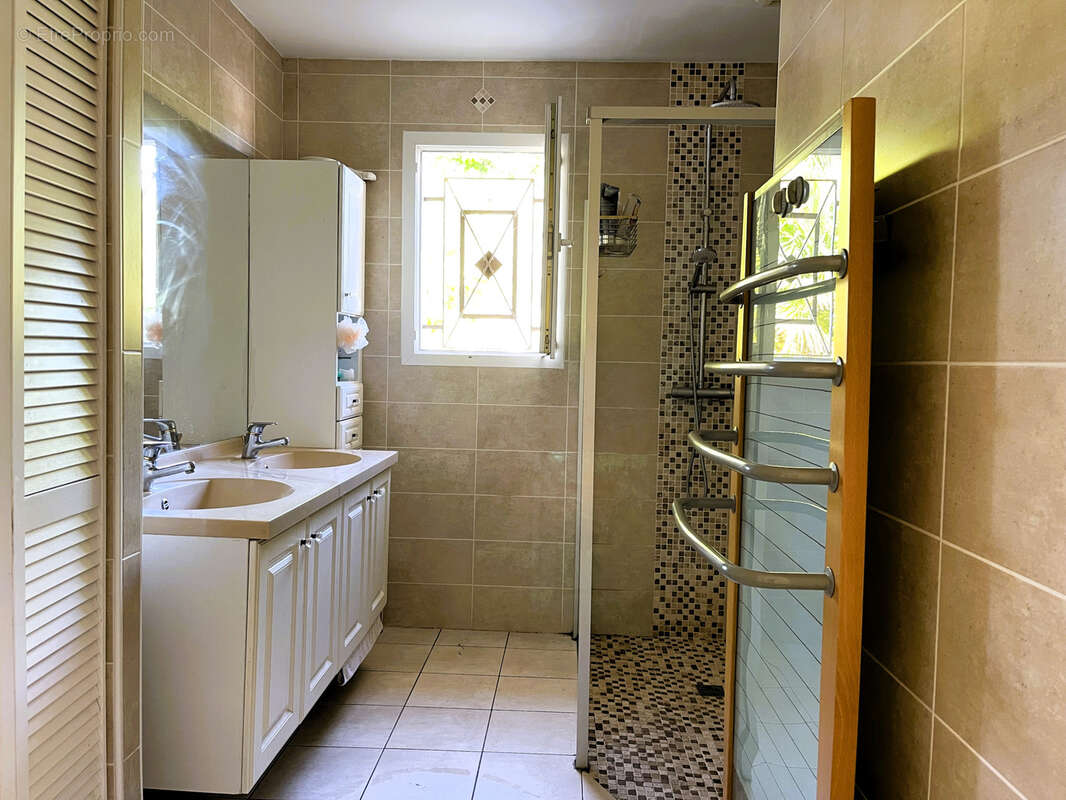 Maison contemporaine avec piscine   Boulazac - photo 19