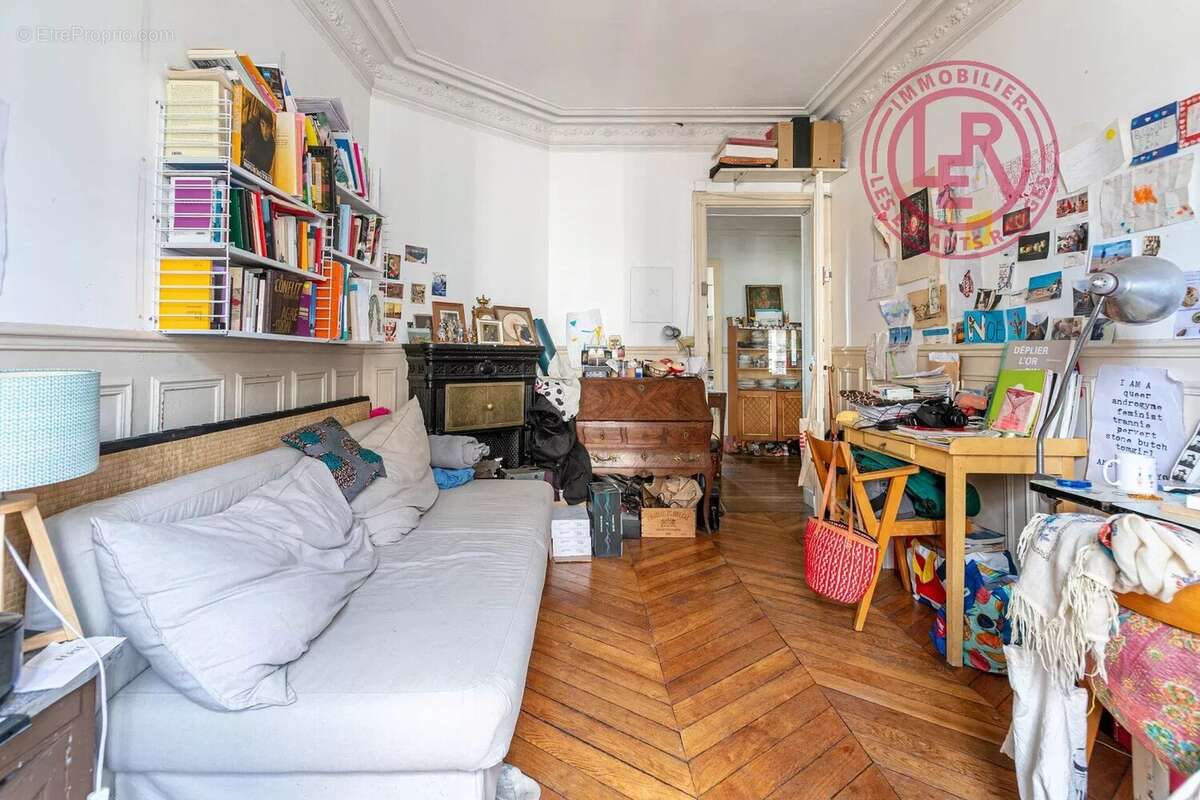 Appartement à PARIS-10E