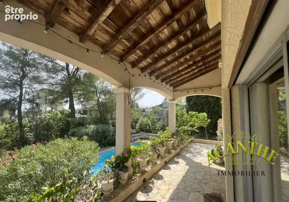 Maison 175 m² à Saint-Clement-De-Riviere  - photo 3
