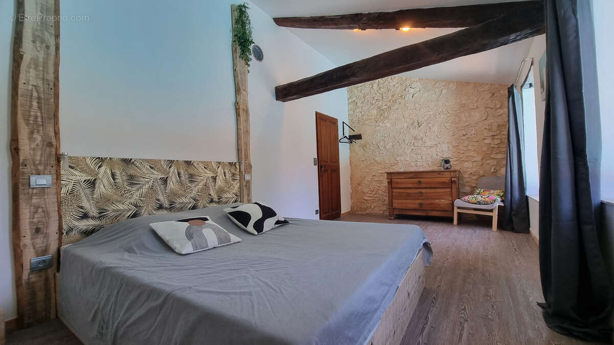 Maison à GOUDARGUES