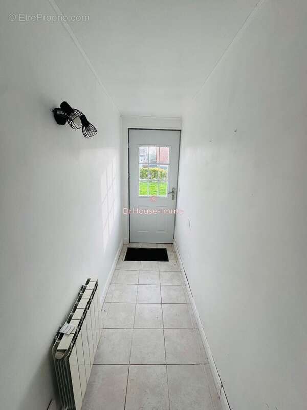 Maison à SAINT-MARTIN-EN-CAMPAGNE