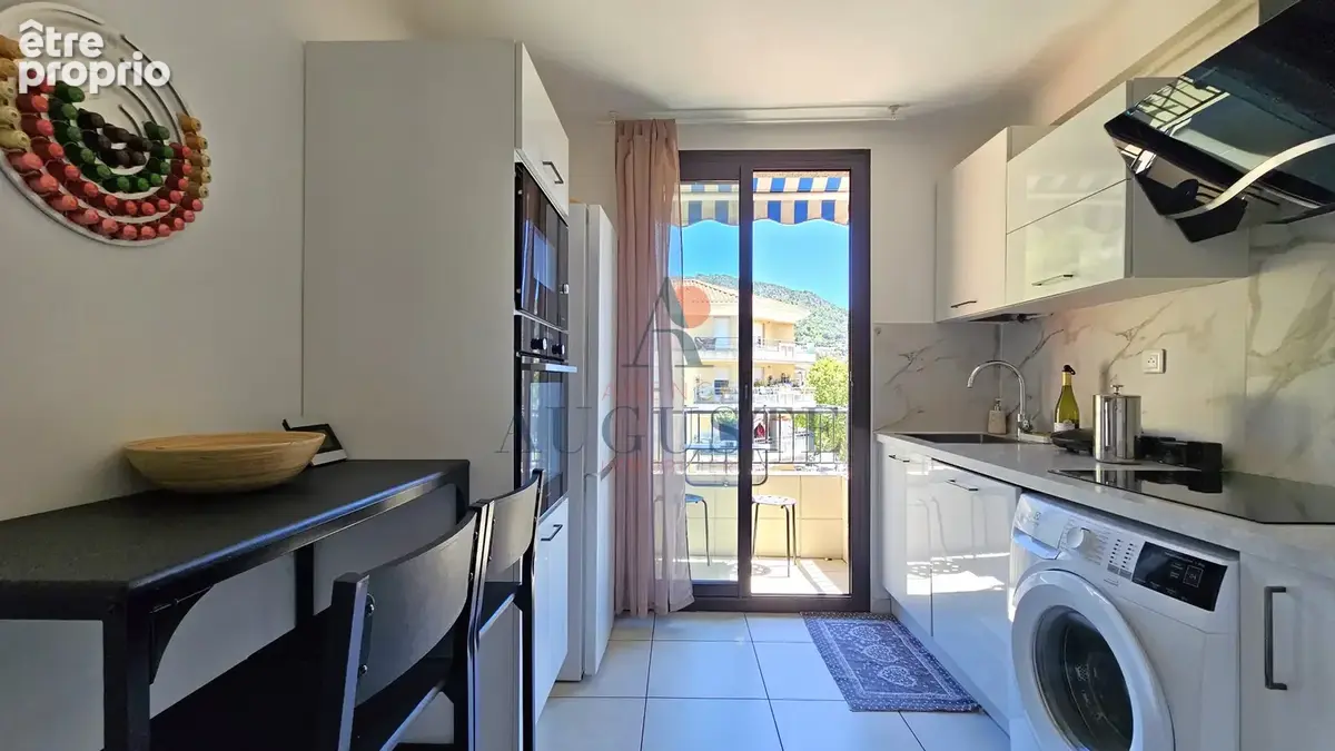 3 pièces, Nice Bon Voyage. - photo 7