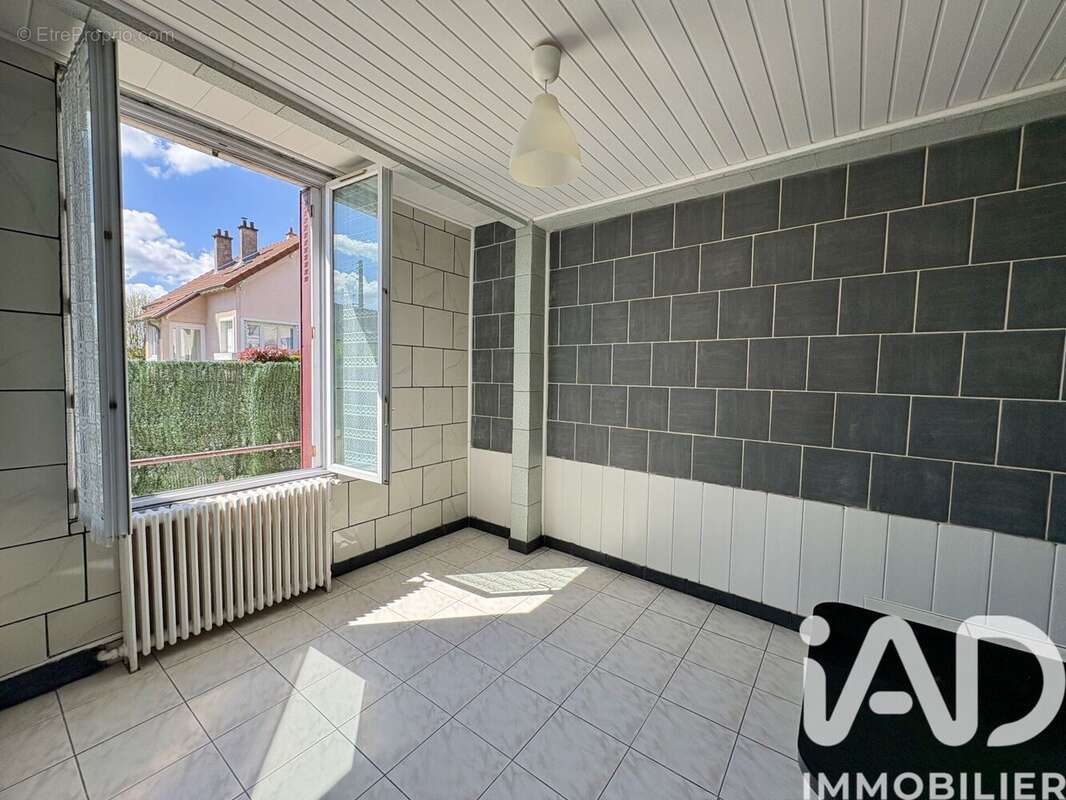 Appartement 43 m² à Savigny-Sur-Orge  - photo 4