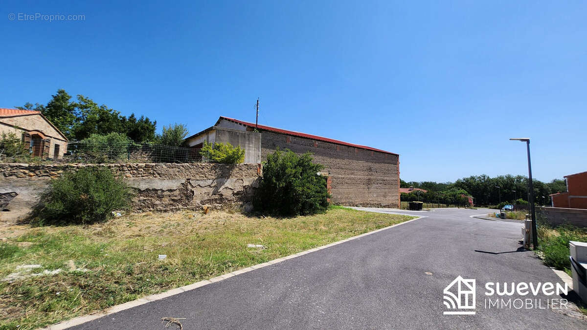 Appartement à FOURQUES