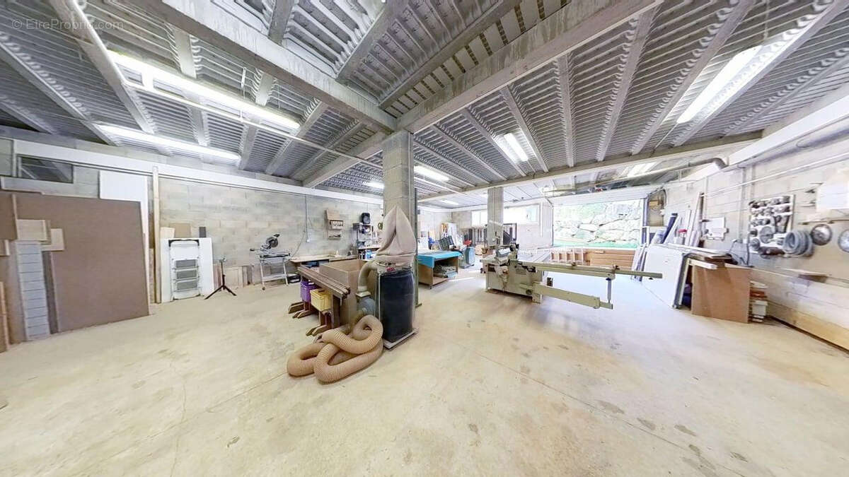 Maison à LASGRAISSES