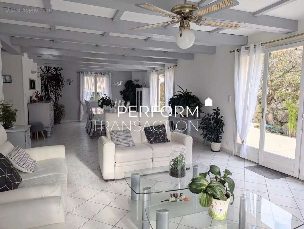 Maison à SAINT-QUENTIN-SUR-ISERE