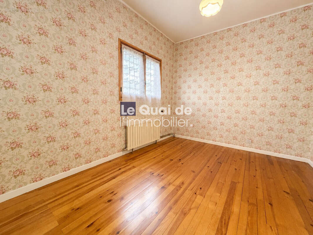 Maison 159 m² à Chateauneuf  - photo 8