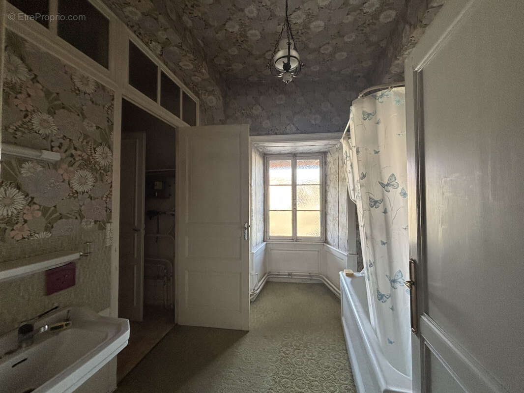 Appartement à ORCHAMPS