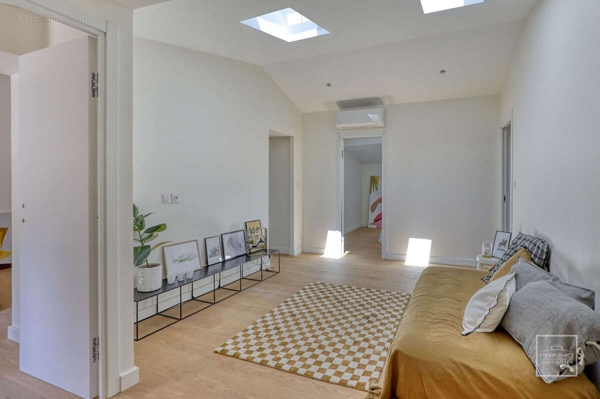 Maison à SAINT-CYR-AU-MONT-D&#039;OR