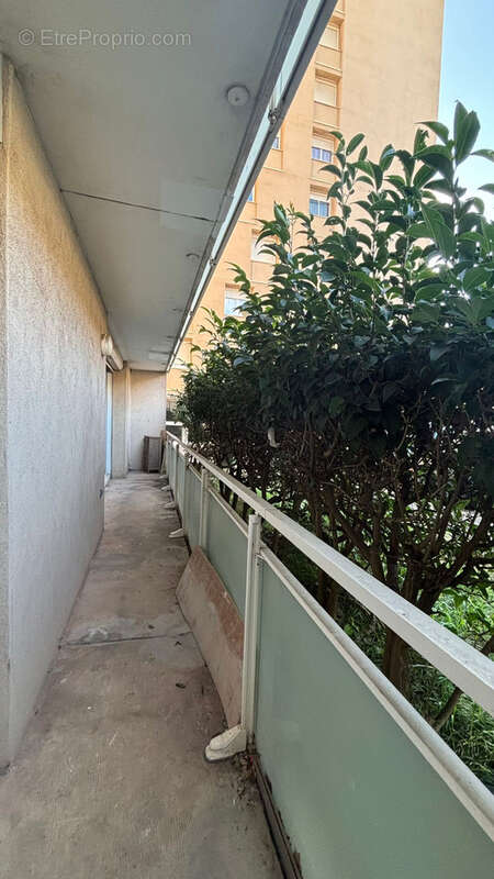 Appartement à PORT-DE-BOUC