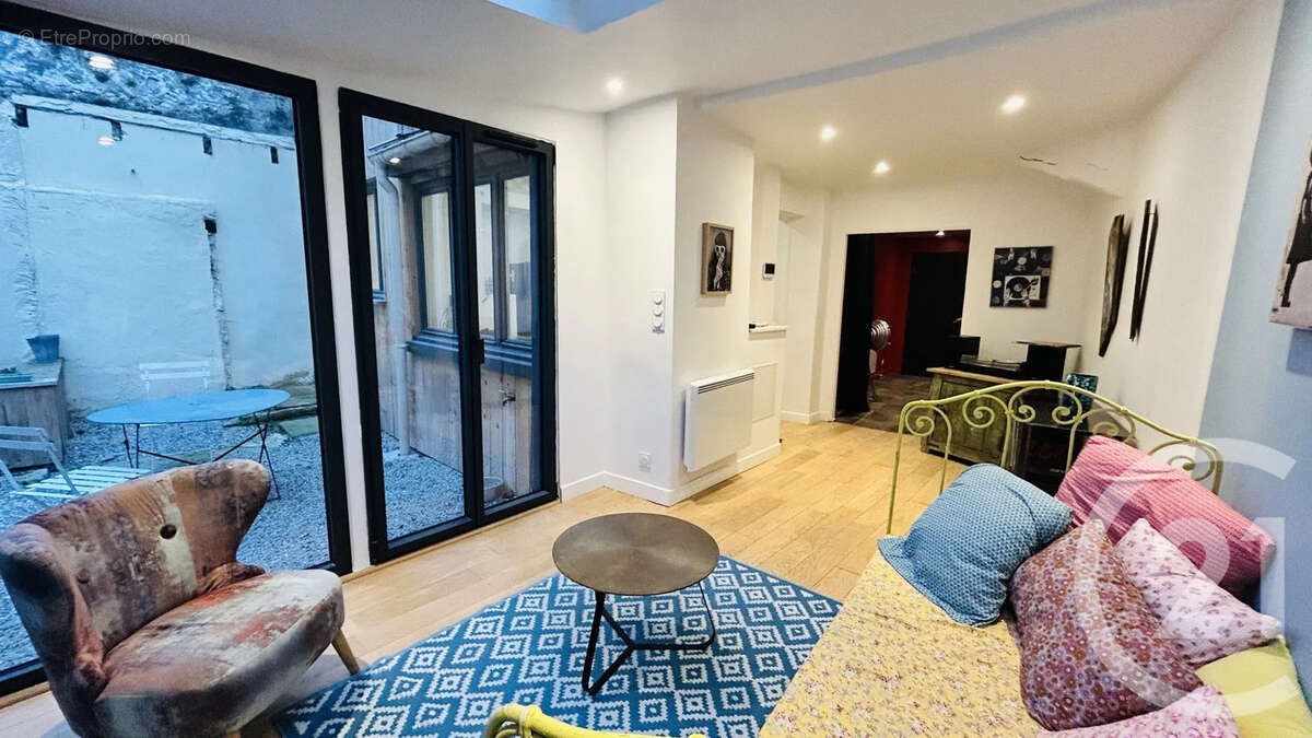 Maison à VERSAILLES