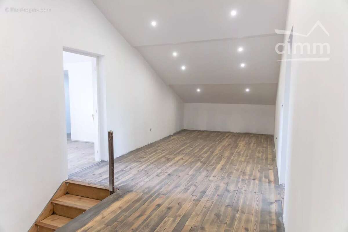 Maison à MARGERIE-CHANTAGRET