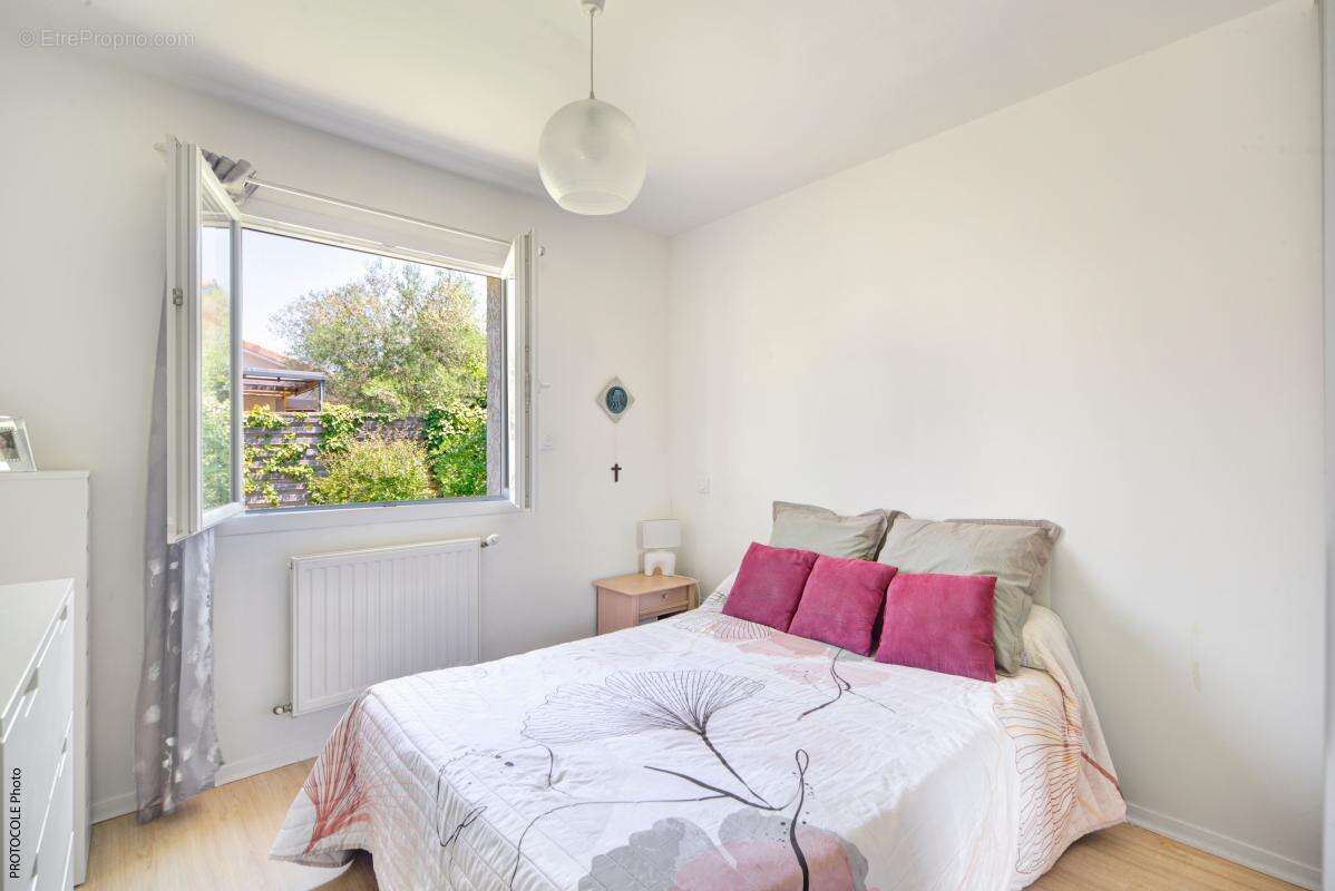 Maison T4 plain pied de 2016 au centre - photo 8