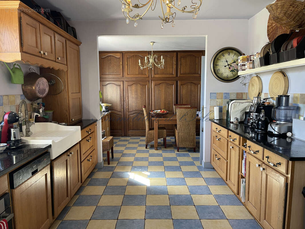 Maison à COULOUNIEIX-CHAMIERS