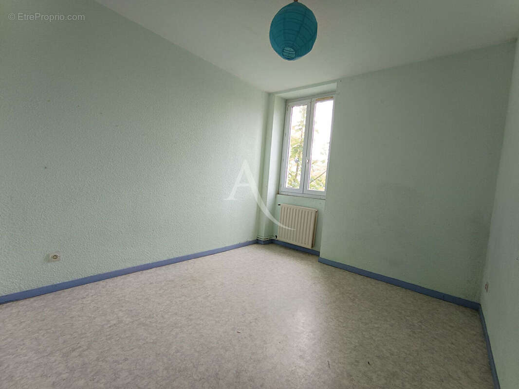 Maison à FOURCHAMBAULT