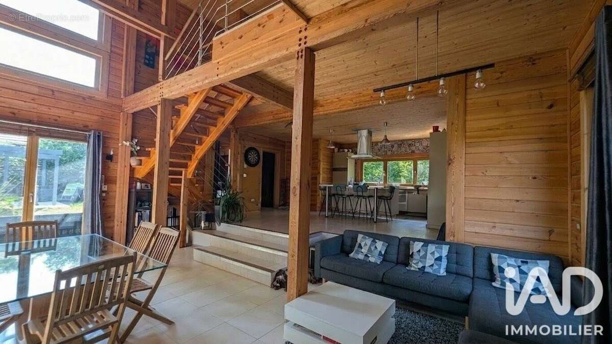 Photo 3 - Maison à BOULLAY-LES-TROUX