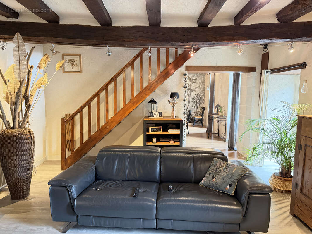 Maison à SEICHES-SUR-LE-LOIR