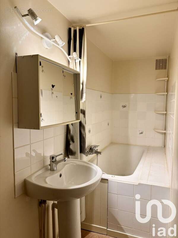 Photo 8 - Maison à SAINT-JULIEN-DU-SAULT