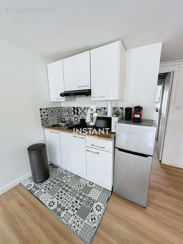 Appartement à PARIS-14E