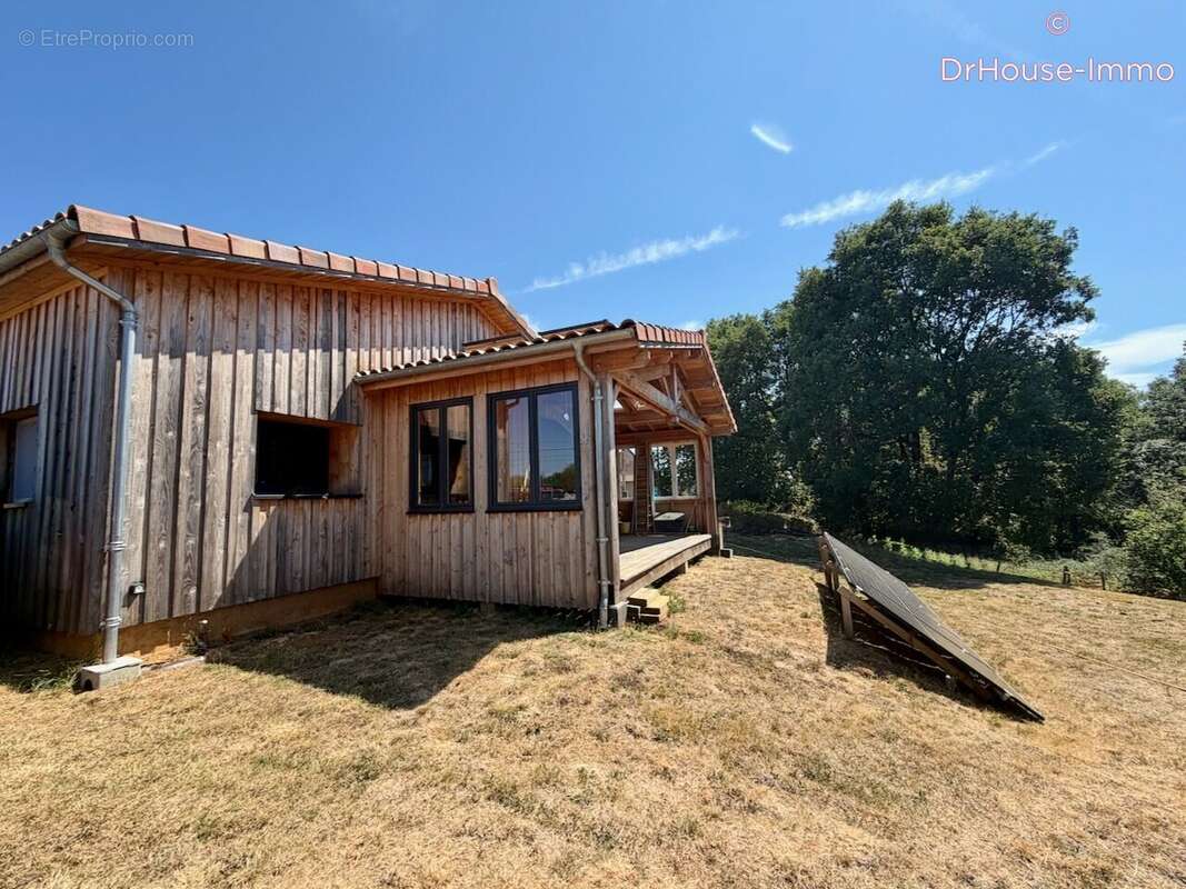Maison 55 m² à Rouffignac-Saint-Cernin-De-Reilhac  - photo 4