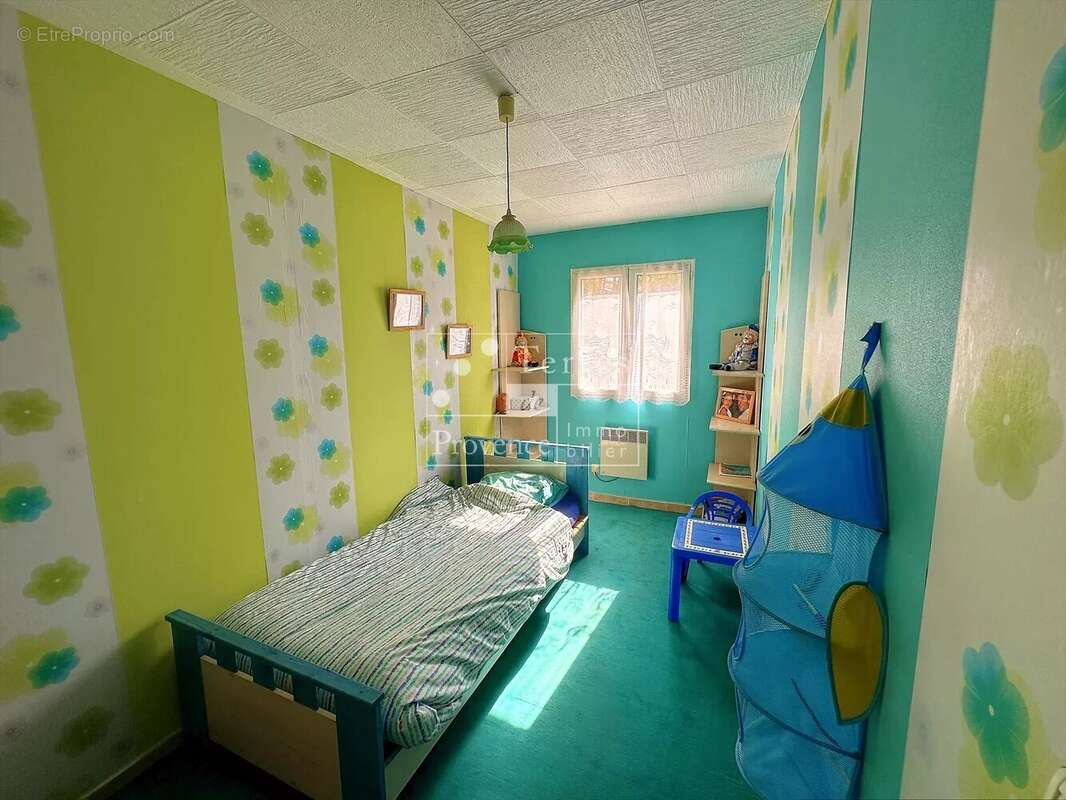 Maison à SILLANS-LA-CASCADE