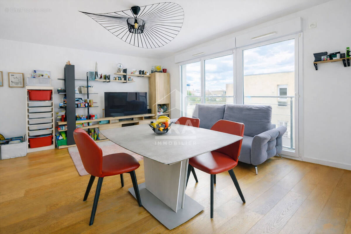 Appartement à ISSY-LES-MOULINEAUX
