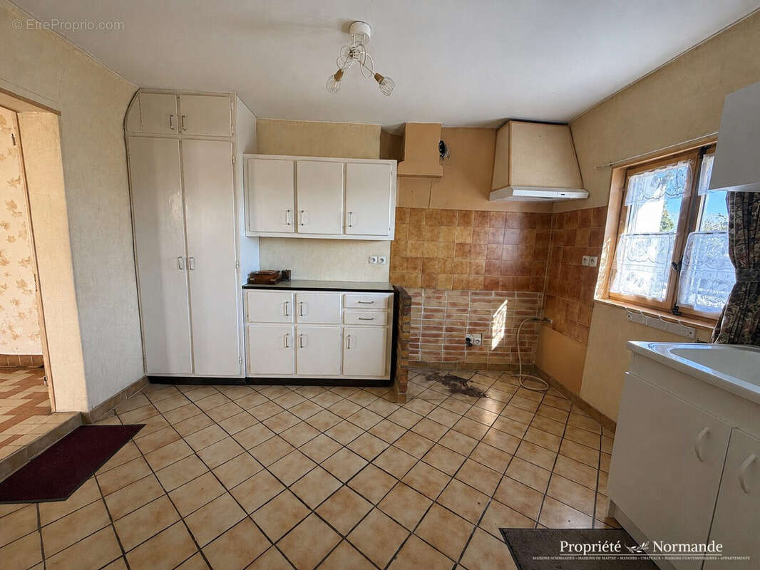 Maison 93 m² à Pont-Audemer  - photo 4