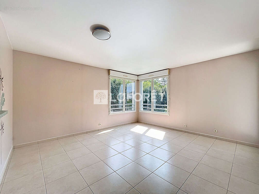 Appartement à LUZARCHES