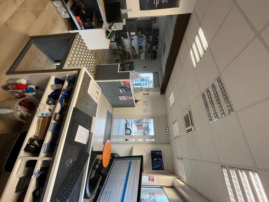 Photo 6 - Commerce à PONT-SAINTE-MAXENCE