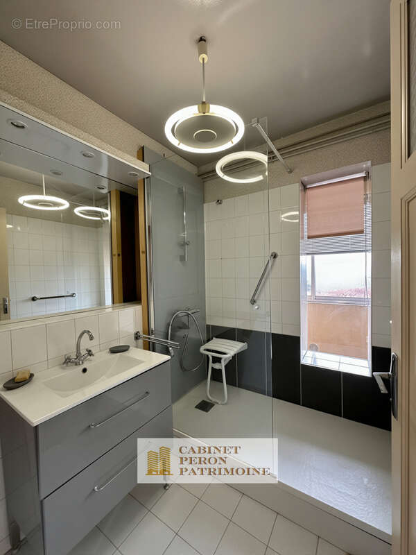Appartement à LYON-5E