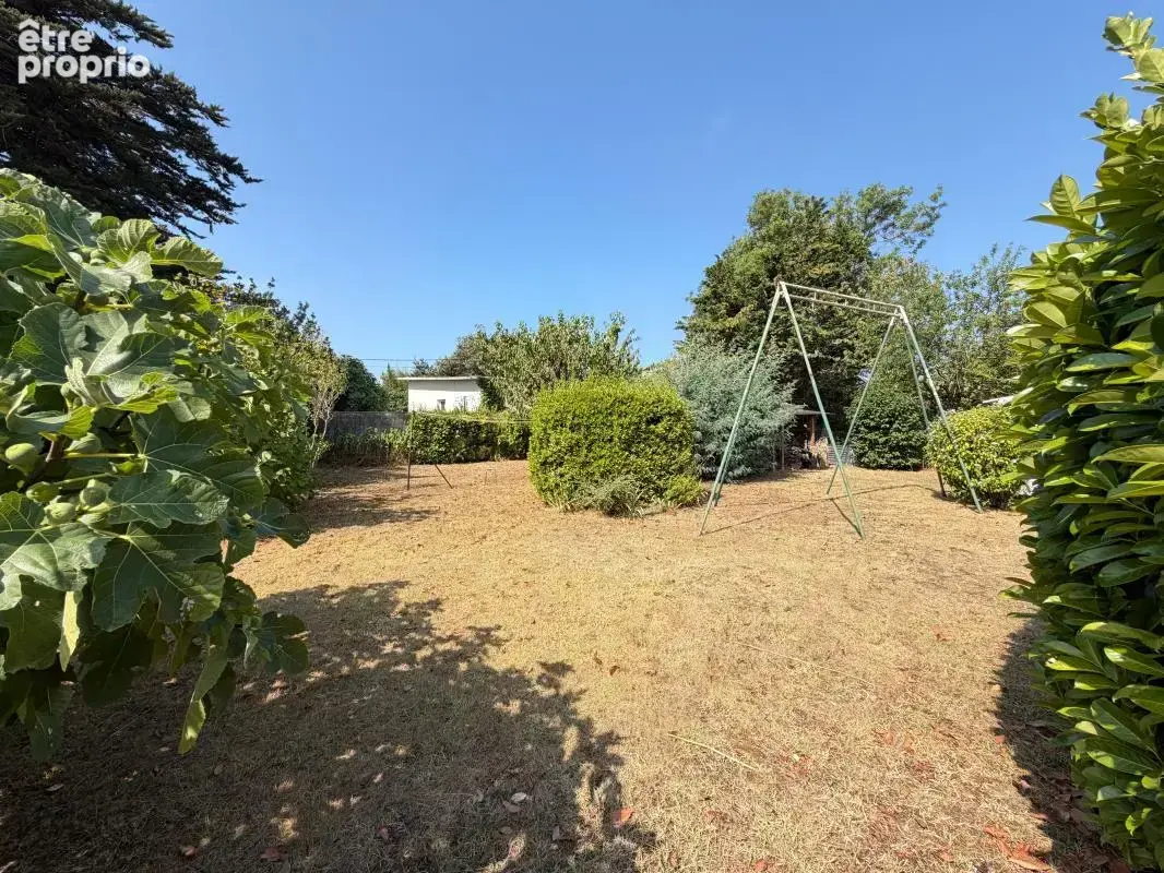 Terrain à VAUX-SUR-MER