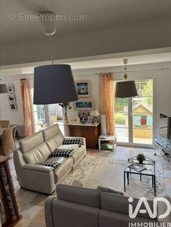 Photo 4 - Maison à LAMBESC