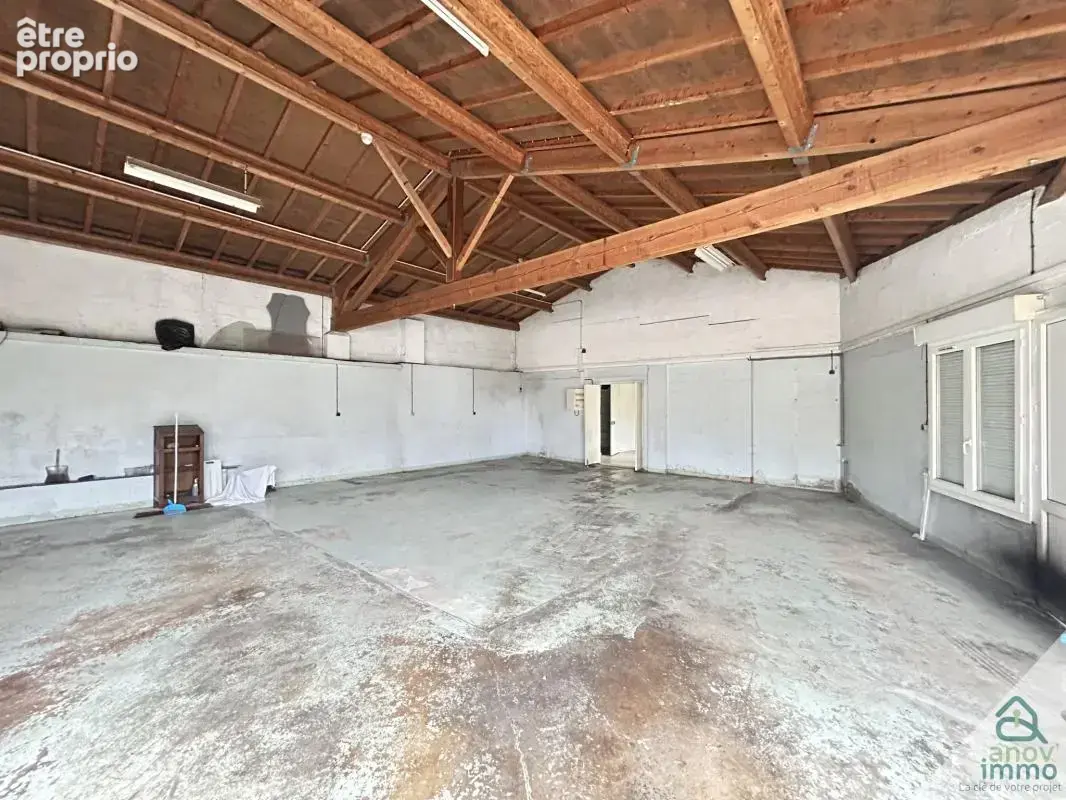 A vendre verdille centre - local commercial et ses dependanc - photo 8