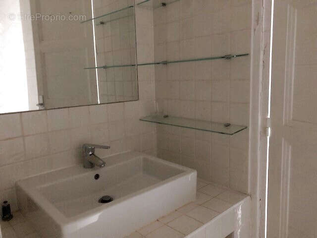 Appartement à MARSEILLE-7E