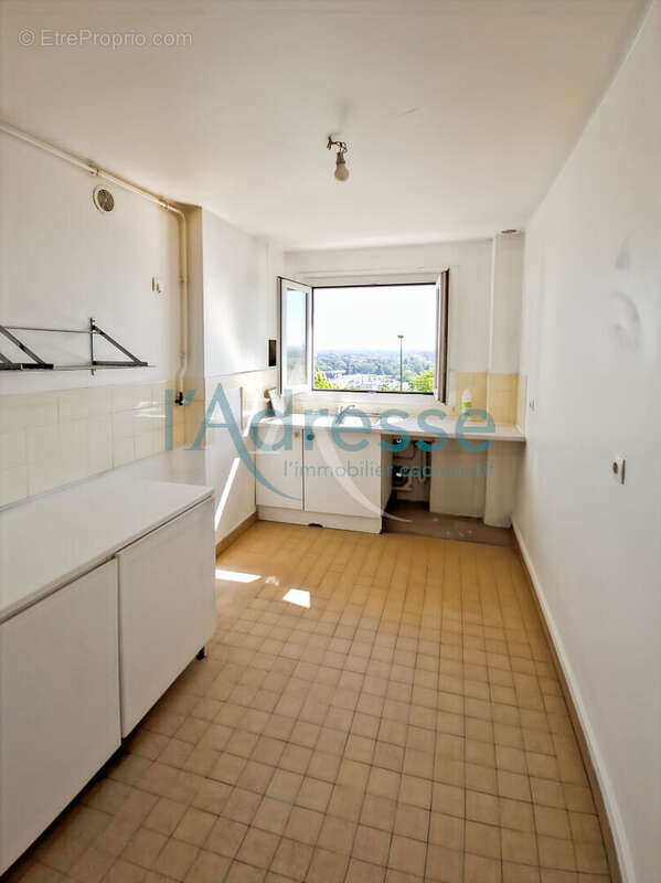 Appartement à SURESNES