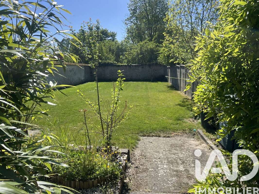 Photo 2 - Maison à MORTCERF