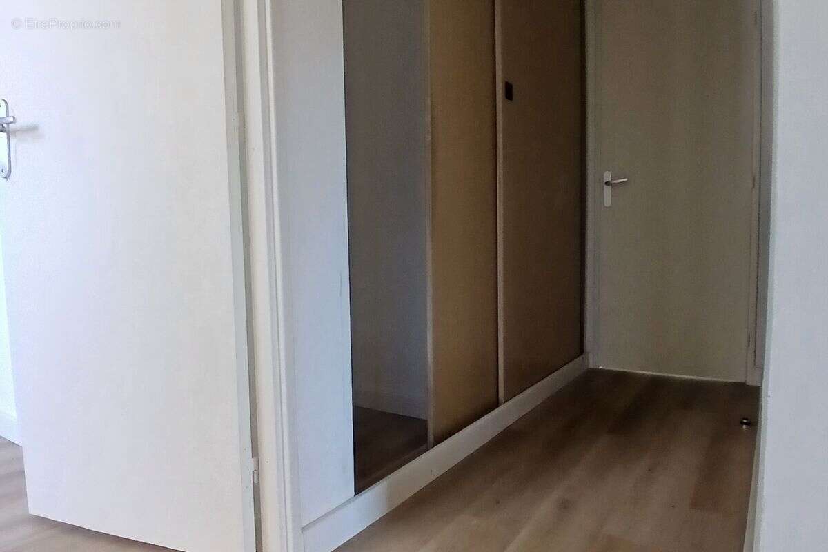 Appartement à MARSEILLE-11E