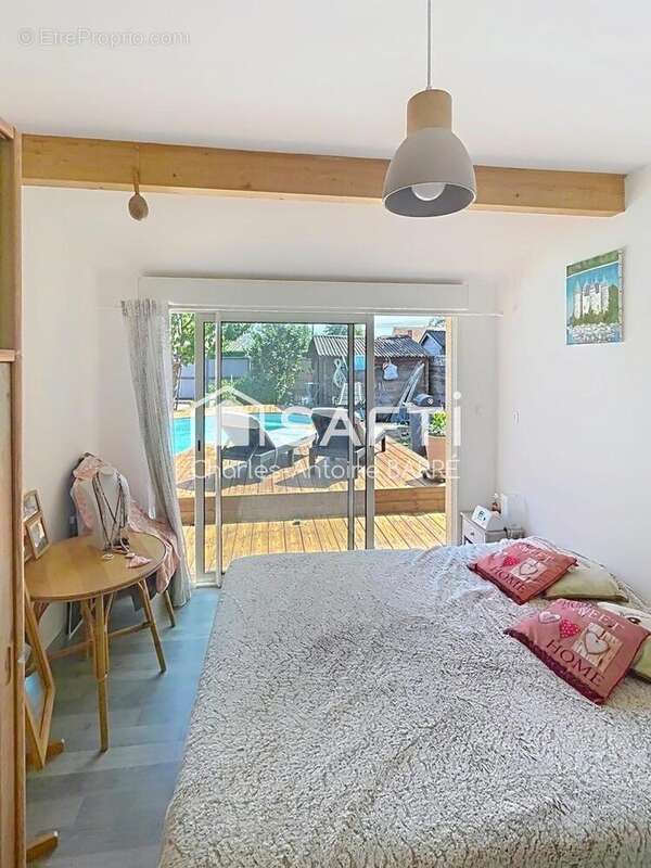 Photo 4 - Maison à LE PORGE