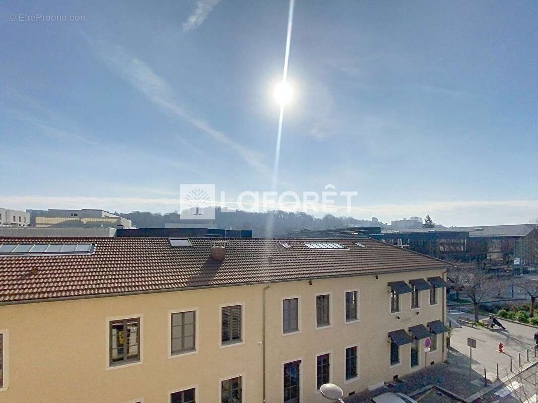 Appartement à LYON-9E