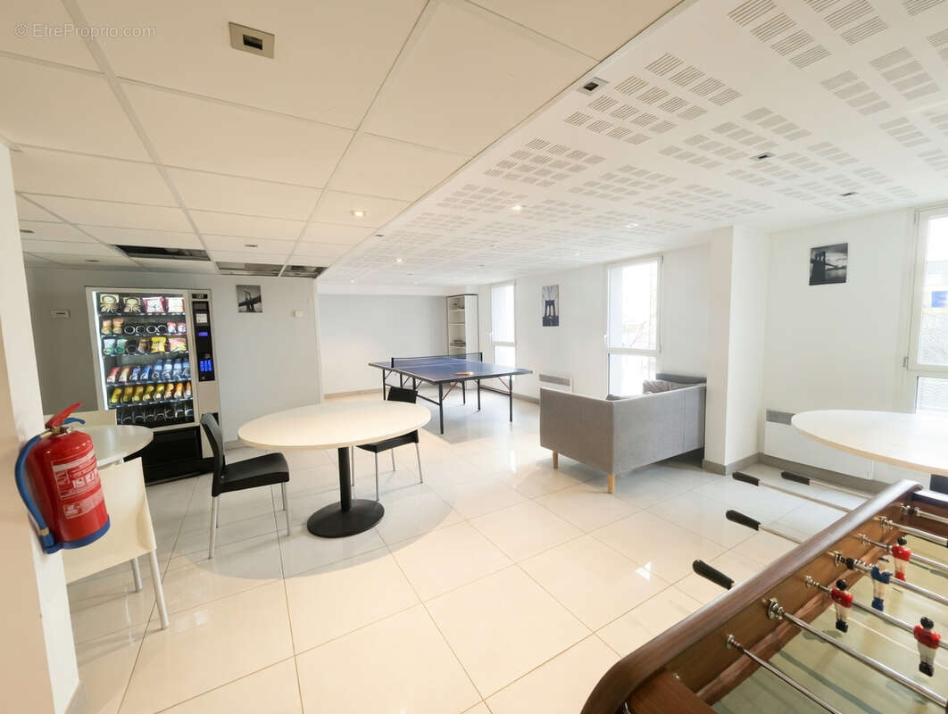 Appartement à AUBERVILLIERS