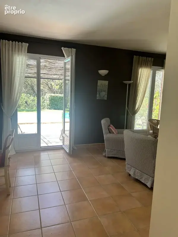 Maison 120 m² à Mallemort  - photo 6