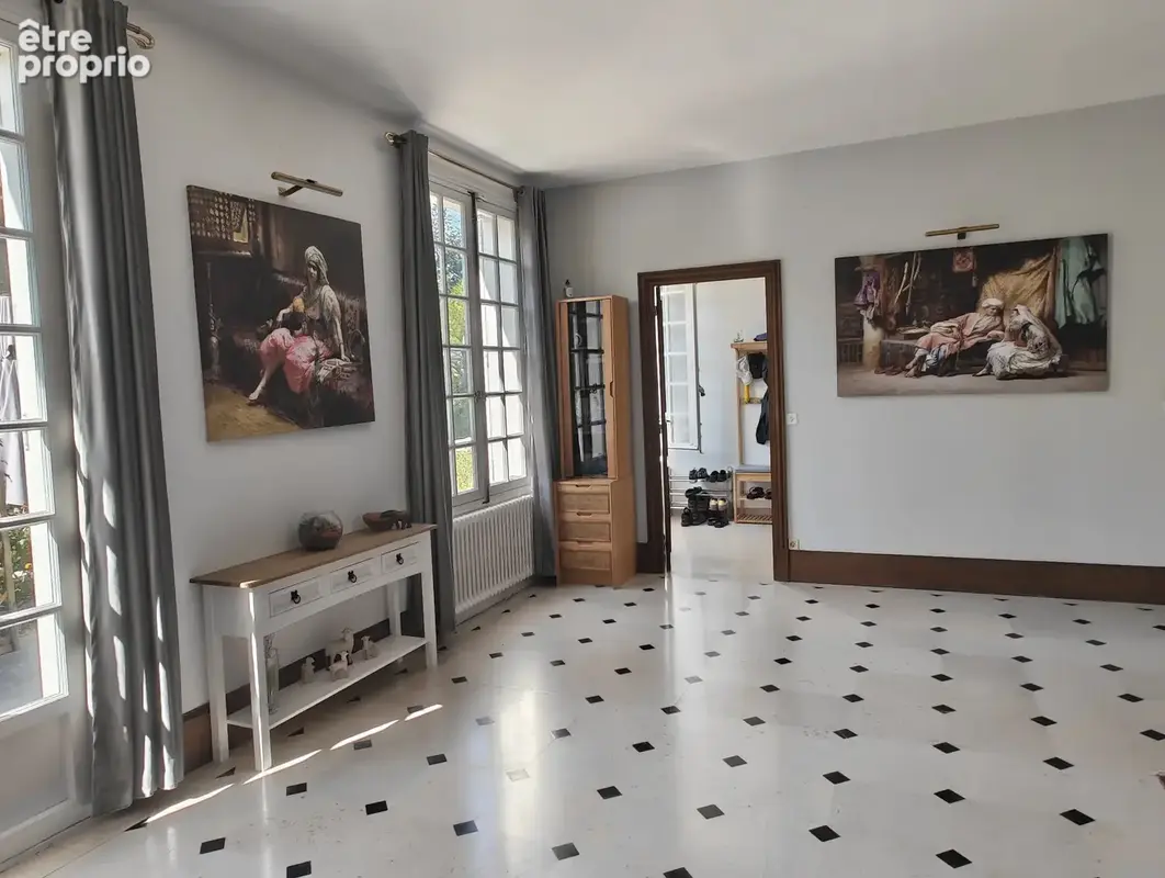 Maison bourgeoise 315m2 élevée sur sous-sol total proche Fontainebleau - photo 5