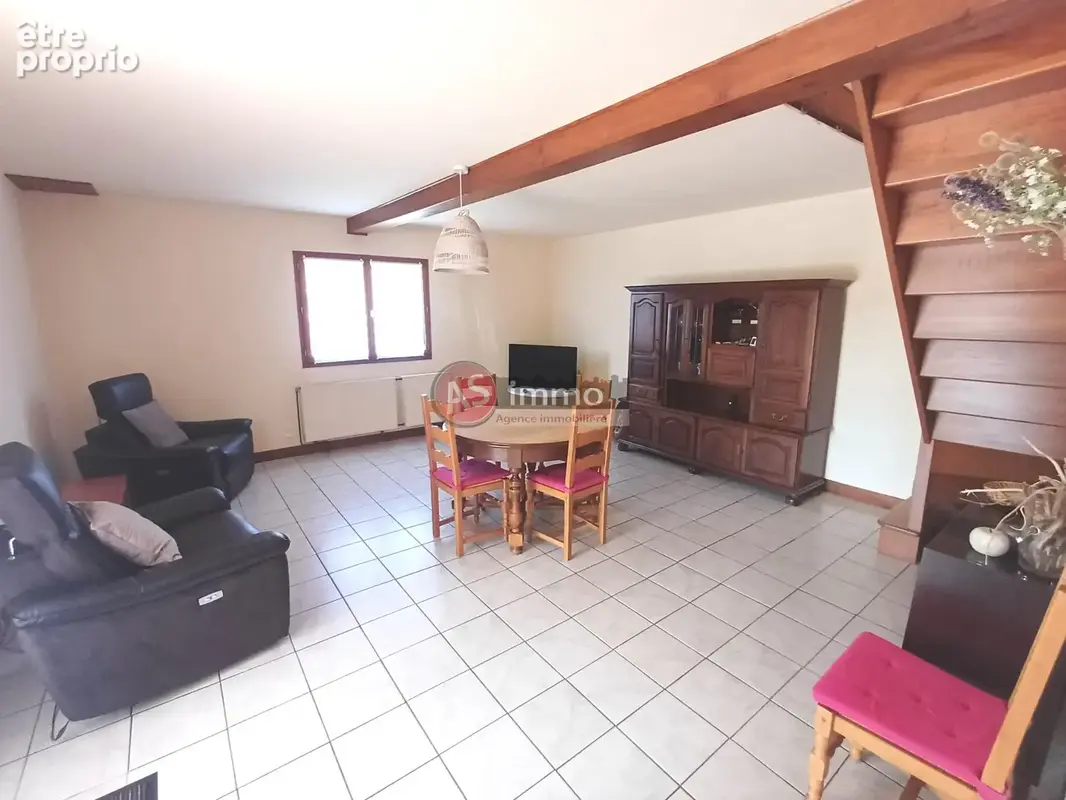 Belle Maison de Village implantée dans un écrin de Verdure - photo 6