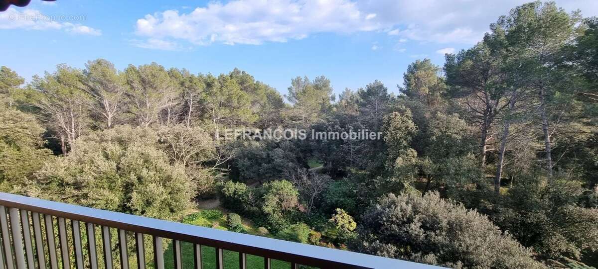 Appartement à PEYMEINADE