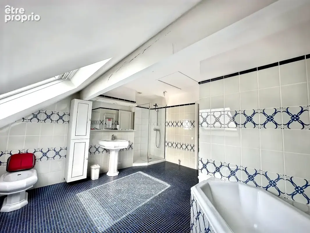 Maison T5 de 163 m2  dans un quartier très recherché - photo 20