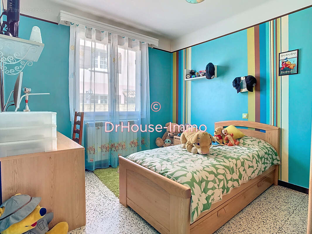 Maison à SAINT-VICTORET